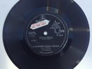 THE BEATLES R5570 STRAWBERRY FIELDS FOREVER / PENNY LANE  SOLID CENTRE F/S