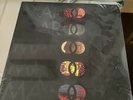 The Studio Albums by Maroon 5 (Record, 2016)