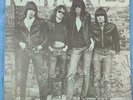 Ramones ‎– Ramones ©1987 Made in Australia – AIM 1015