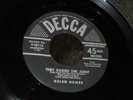 Z20 DECCA 9-28113 BLUES R&B HELEN HUMES THEY RAIDED THE JOINT LOUD TALKIN WOMAN
