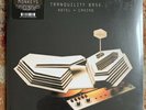 Arctic Monkeys TRANQUILITY BASE HOTEL & CASINO SILVER VINYL LP ALBUM SEALED Rsd