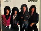 KISS - Lick It Up (422-814 297-1 M-1) - 12