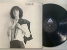 Patti Smith - Horses LP 1978 Arista AB 4066 SA Reissue VG+