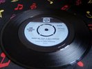 Status quo make me stay a bit longer / auntie nellie 7