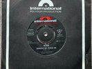 Slade - Skweeze Me, Pleeze Me 7