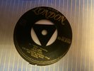 GOLD LONDON 45  THE DE CASTRO SISTERS  TEACH ME TONIGHT/ITS LOVE  HL8104