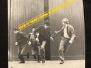 SHAM 69 . THERES GONNA BE A BORSTAL BREAKOUT 7