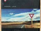 Yield by Pearl Jam (Record, 2016) 180 Gram Only been played once 