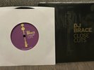Serato 7'' DJ Brace “Close Cuts” Vinyl (Single) + Vekked - Champ Cuts Scratch