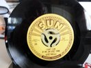 SUN 7 INCH VINYL RECORD ELVIS PRESLEY I DON`T CARE IF THE SUN DON`T SHINE/GOOD R