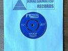 Reggae Ska - THE PIONEERS CATCH THE BEAT AMALGAMATED AMG 828