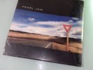 PEARL JAM  YIELD Album ORIGINAL 1998 Vinyl Record  Epic 68164-1 DAY AUCTION-NR