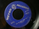 THE DREAM GIRLS CRYING IN THE NIGHT 45 RECORD I'M IN LOVE WITH YOU