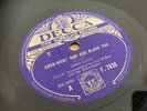 VERA LYNN : GOOD-NIGHT AND GOD BLESS YOU / WHO AM I?  UK. 78.rpm (1941)