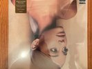 Ariana Grande ‎- Sweetener Exclusive Limited Edition Peach Opaque 2x Vinyl LP