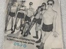 Devo,