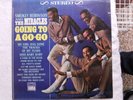 SMOKEY ROBINSON AND THE MIRACLES Going To a Go Go TAMLA S 267 LP   STEREO