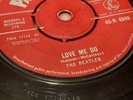 The Beatles (Love Me Do 1st Press) + Weller/Costello/Yardbirds: 20 x ‘7’. VG
