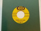 The Emeralds: Custer's Last Stand/I Kneel At Your Throne - 45 Vinyl 1960 Soul NM