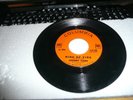 record 45 Johnny Cash Ring of Fire /  I'll Still be there on Columbia VG++