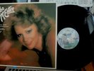 LP REBA MCENTIRE FEEL THE FIRE MERCURY SRM1-5029 AUTOGRAPHED VG++/VG++