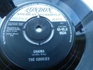 London 45 rpm  THE COOKIES . CHAINS - STRANGER IN MY ARMS