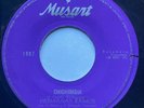 HERMANAS RAMOS Y EL PATERO  - Chichirigüi / RARE RANCHERA 45 MUSART