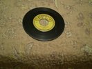 ELVIS PRESLEY BABY LETS PLAY HOUSE SUN 217 PUSHMARKS RAB 45 RPM