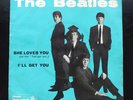 THE BEATLES - SHE LOVES YOU vinile 7