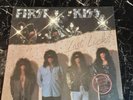 KISS PROMO LP , FIRST KISS LAST LICKS MEGA  LP. ONLY 800 MADE.