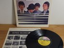 Kinda Kinks 1965 Mono Steamboat Tri Color Pressing with Inner Sleeve Vinyl LP