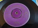 ELVIS PRESLEY - RARE - HOUND DOG - HMV - UK - 45-POP-249 -(1956 ) GOLD LETTERING