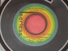 LOS GOLDEN BOYS CUMBIA DE LA MARIGUANA CUMBIA PSYCH KILLER FUNKY SPACE GUITAR