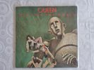 Queen – News Of The World / Vinyle, LP, Album, Gatefold / EMI – 2C 068 60033