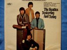 THE BEATLES  YESTERDAY AND TODAY Original 1966 Capitol Rainbow Stereo ST-2553