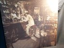 In Through The Out Door von Led Zeppelin von 1979 Nr. SS59410 COVER=M VINYL=NM