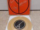 ⭐️SIGNED⭐️  Yard Act Dark Days/Peanuts 7