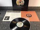 LP VINYL QUEEN ALBUM A DAY AT THE RACES P-10300E JAPANESE 1ST PRESS 1976 NM/NM