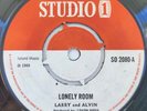 STUDIO 1 - LARRY MARSHALL & ALVIN - LONELY ROOM / YOU MEAN TO ME - EXCELLENT