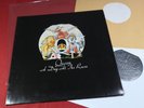 Queen  A DAY AT THE RACES  -  LP EMI 1C 064-98485 Germany 1976 sehr gut