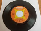 THE TYMES- HERE SHE COMES