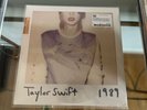 Taylor Swift 1989 2 LP UK import Sealed Mint New, BMR 0602547092687 BMRBD0500E