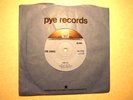 45rpm record......The Kinks......Drivin'......60s Pop/Beat...