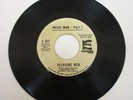 PLEASURE WEB MUSIC MAN PART I & II PROMO 45 EASTBOUND 617 Rare 70's Soul Funk