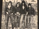 RAMONES - RAMONES LP DEBUT ORIG UK 1976 PUNK NEW WAVE CBGBs EXCELLENT