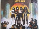 KISS – Love Gun  Vinyl 2014 NM 180 Gram U.S.LP  W/ Cardboard Toy Gun