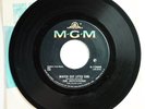 NORTHERN SOUL  INVITATIONS-WATCH OUT LITTLE GIRL-NM MGM STOCK 45 - HEAR  LISTEN