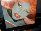 THE DRONES - FURTHER TEMPTATIONS - UK ISSUE - A1/B1 - VERY GOOD++