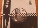 TWO TONE RECORD 45 THE SWINGING CATS RARE 2 TONE SINGLE MANTOVANI,AWAY SIDE 2