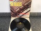 LP THE BEATLES PLEASE PLEASE ME YELLOW BLACK LABEL MONO PMC 1202 UK 4TH PRESS EX